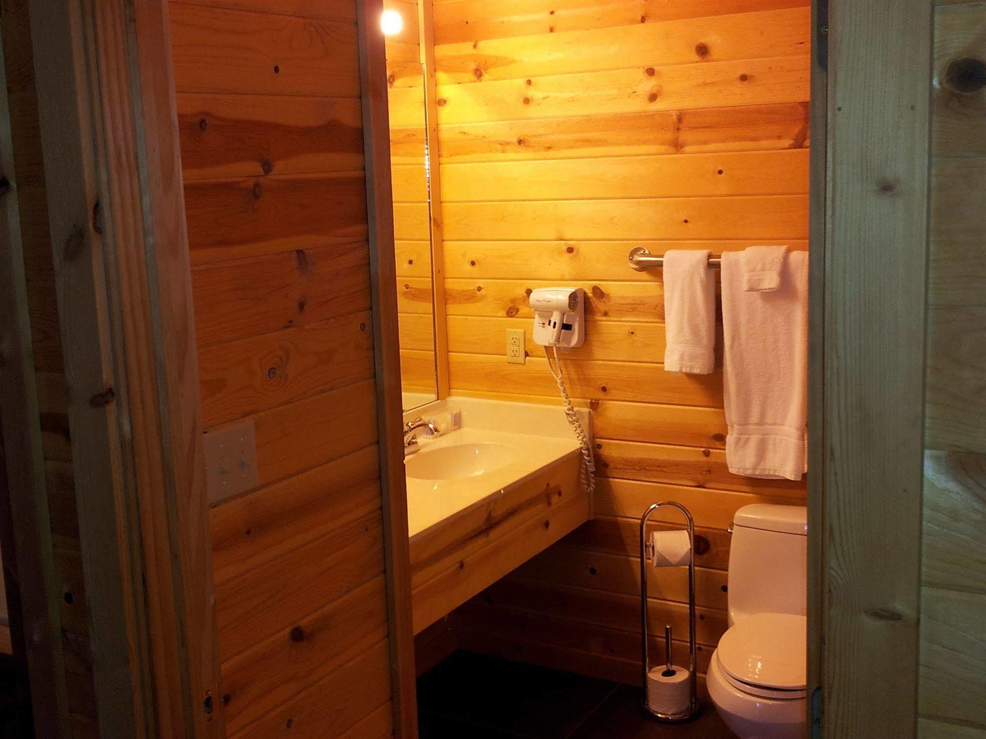 Cabins At Sugar Mountain Apartment Eureka Springs Exterior photo