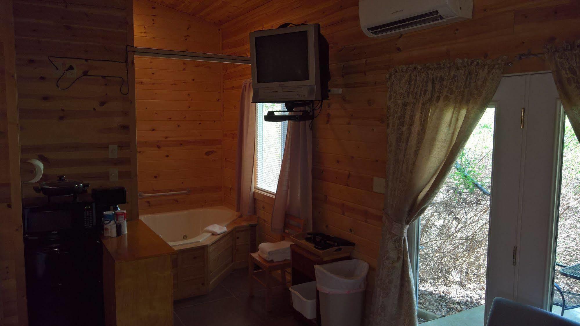 Cabins At Sugar Mountain Apartment Eureka Springs Exterior photo